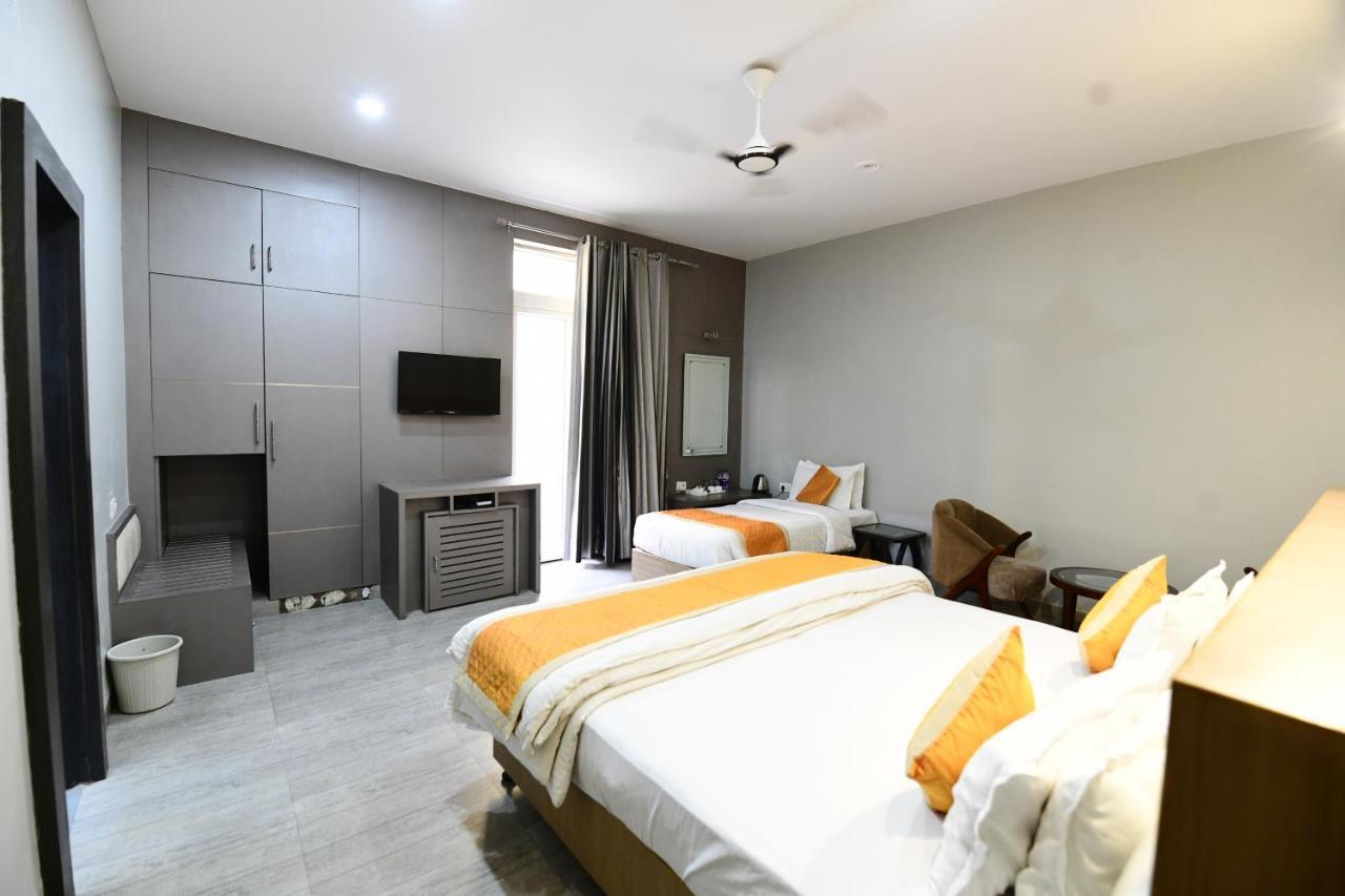 Hotel Jataka Inn Bodh Gaya Extérieur photo
